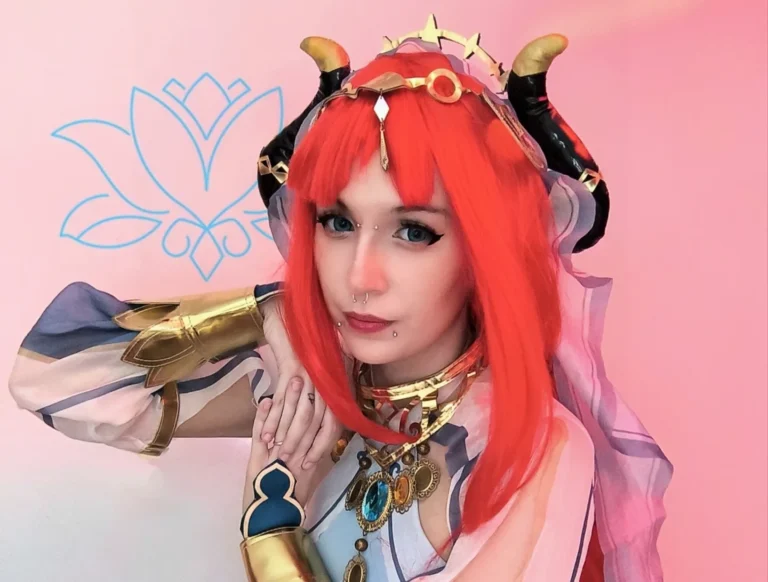 Nilou Cosplay